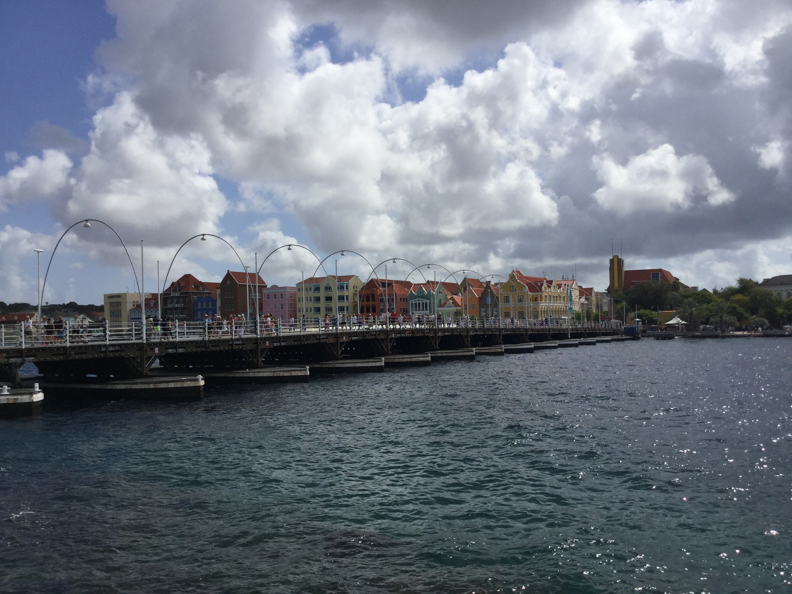 e3d130f4-d366-4162-b067-6d3b03a317e3